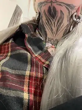 Chiibi's cam snapshot