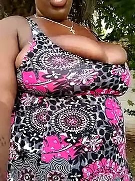 SweetBedroomEyez's cam snapshot