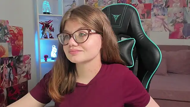 ChloeHalses live sex cam