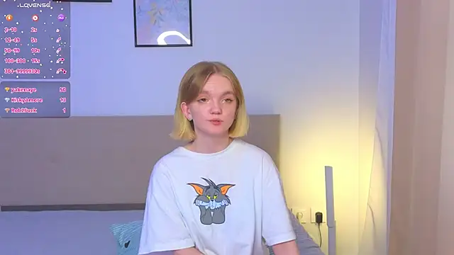 StellaBunny's cam snapshot