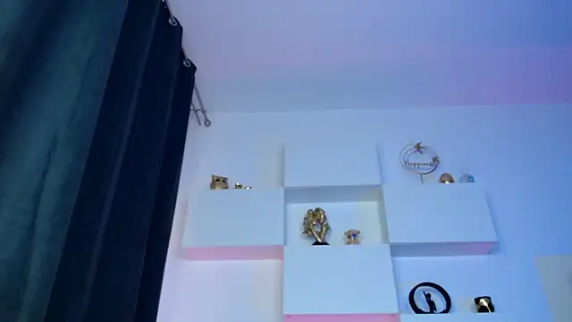 arianatattoos live sex cam