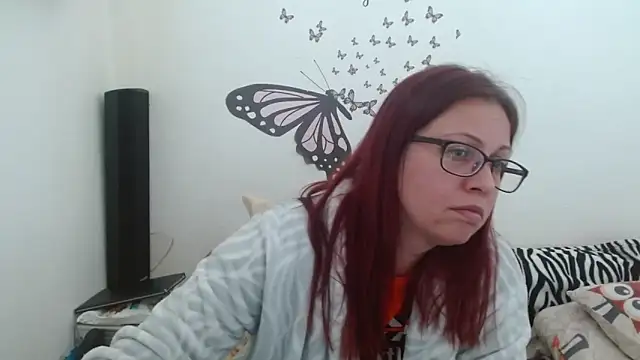 LadyHellene live sex cam