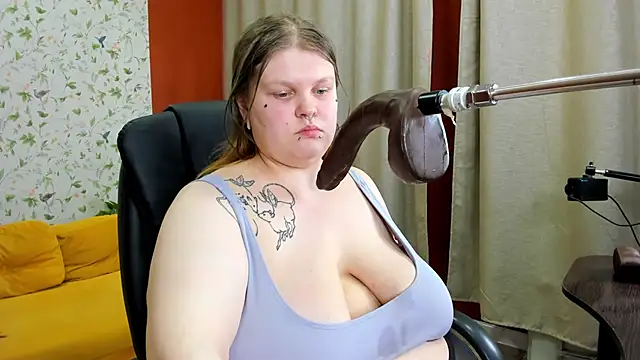 AuroraDemoni's cam snapshot