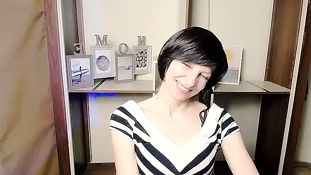 _AngeliaFlow_ live sex cam