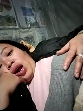 AlilaK2's cam snapshot