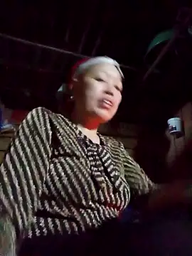 Agnes-baby's cam snapshot