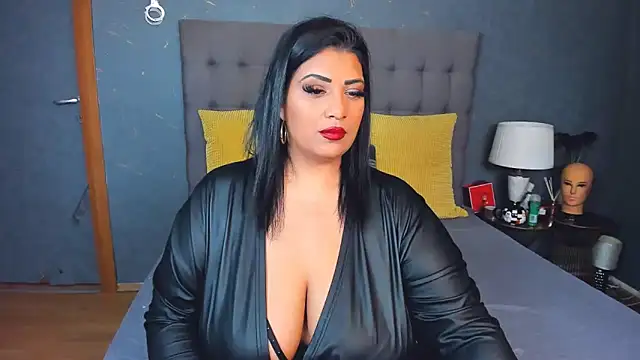 AmyCubes live sex cam