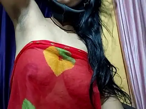 poojaxxx65 live sex cam