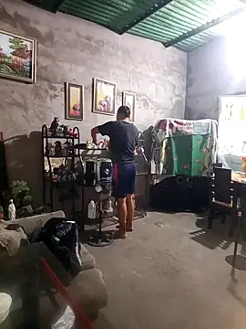 Franklin111230 live sex cam