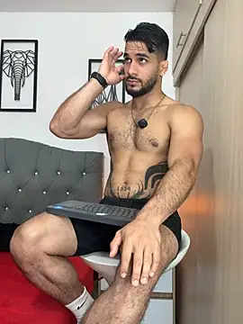 Maximiliano_ford live sex cam