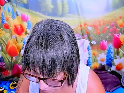 indianroxy live sex cam