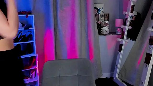 Sahara_Shields's cam snapshot