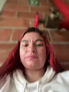 MiaLujan_'s cam snapshot