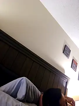 Roddog18's cam snapshot