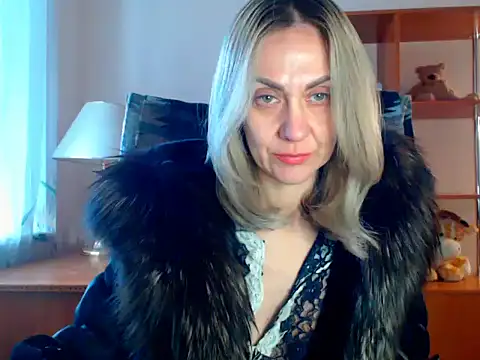 Tanya6547 live sex cam