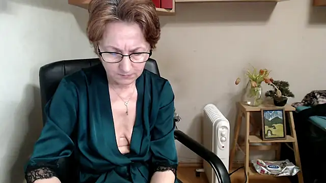 katemodel's cam snapshot