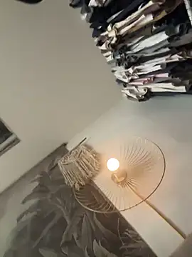 Youngmisterx live sex cam