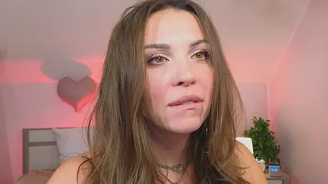 BarbaraBree's cam snapshot