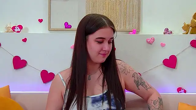 ChristinaMilton live sex cam