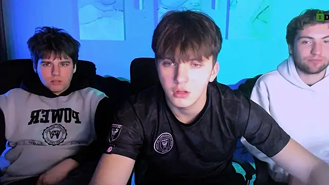 travis_wolf_ live sex cam