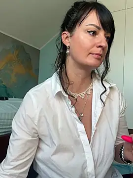 CherryCherry03 live sex cam