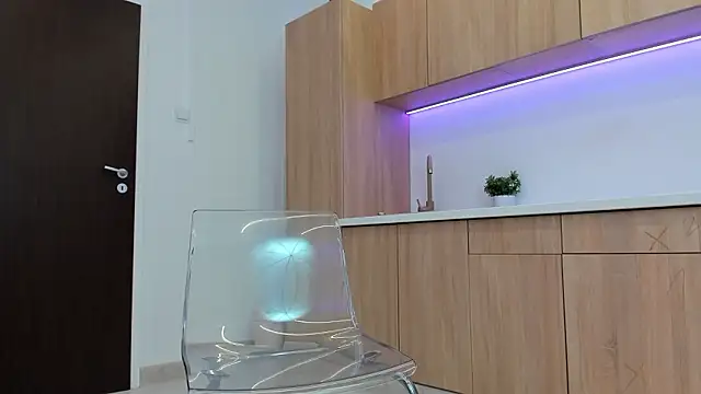 Britney_Charm_ live sex cam