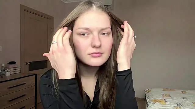 Milayouknow's cam snapshot