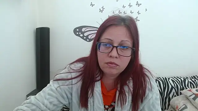 LadyHellene live sex cam