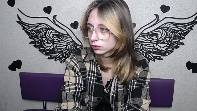 TracyLll live sex cam