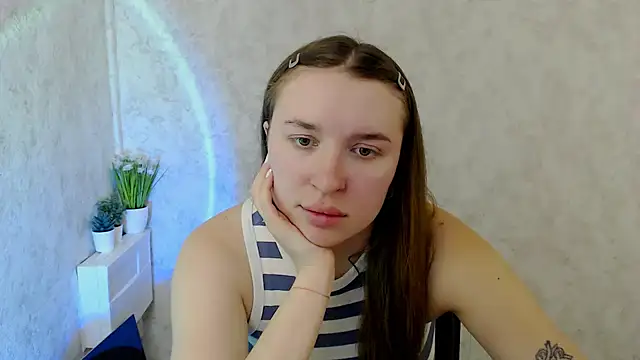 JuliaTopp_ live sex cam