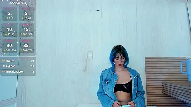 Ramona_Flower live sex cam