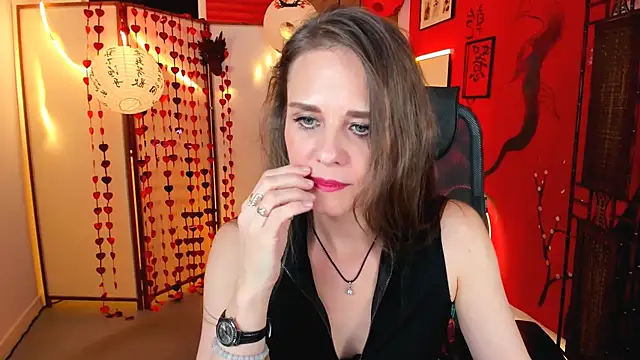 EmiliaBedy live sex cam