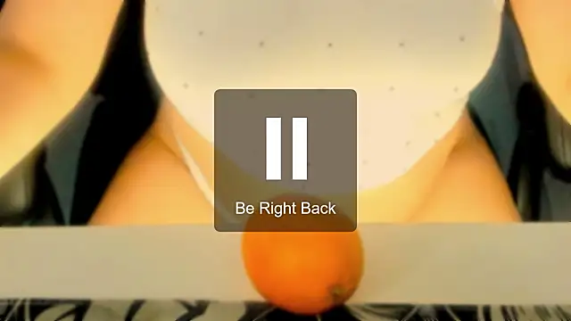 AnaMills's cam snapshot