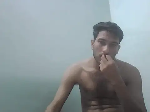 priya8300 live sex cam