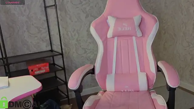 Ann_Annise's cam snapshot