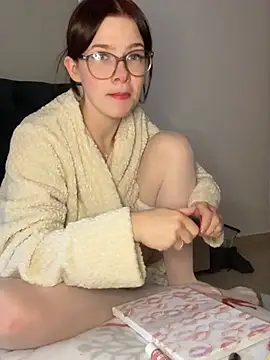 RoxiBlack's cam snapshot