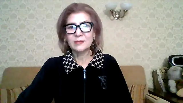 Elegant00Lady live sex cam