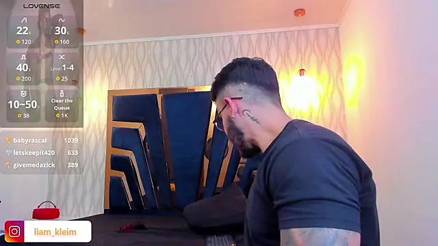 Liam_Kleiin live sex cam
