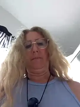 MILEIDE980 live sex cam