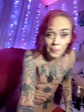 MommyMisfit's cam snapshot