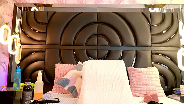 Iris_Ross_ live sex cam