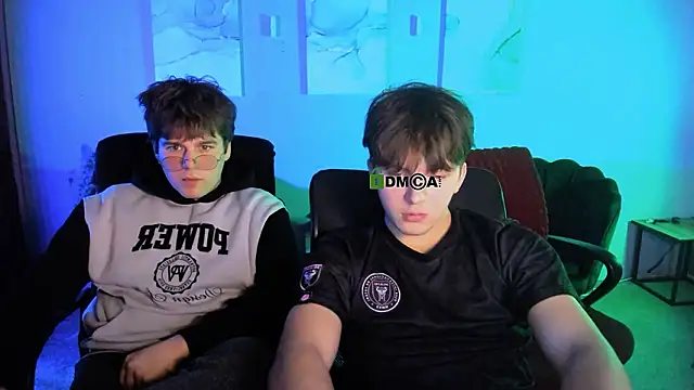 travis_wolf_ live sex cam