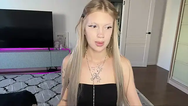 DannSago's cam snapshot