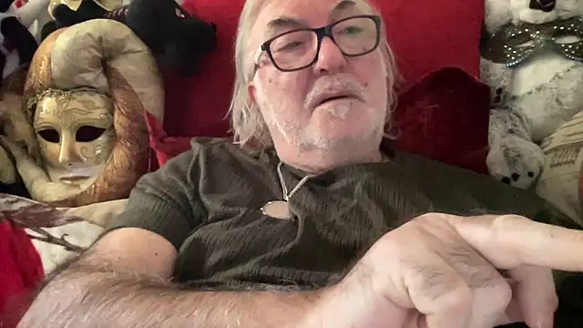 EroticVenetian live sex cam