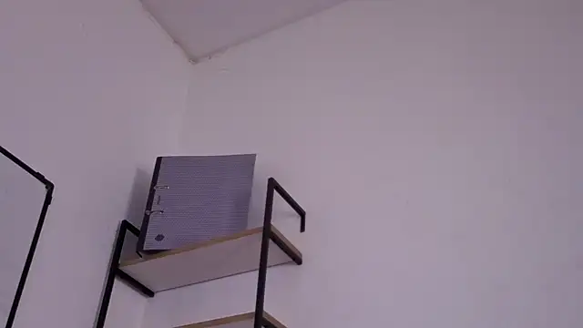 Isabella_lt's cam snapshot