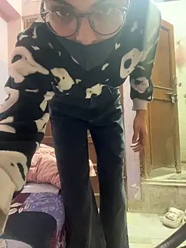 Sandhya_77's cam snapshot