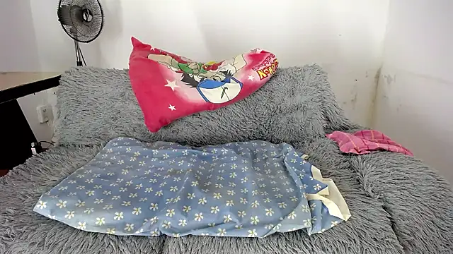 krityn_12 live sex cam