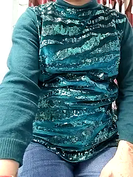 Ruhi_07's cam snapshot