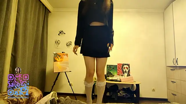 Qwami_Amie's cam snapshot