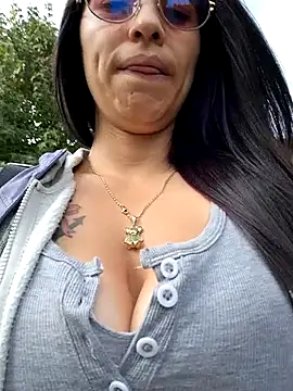 VALERY-03_ live sex cam